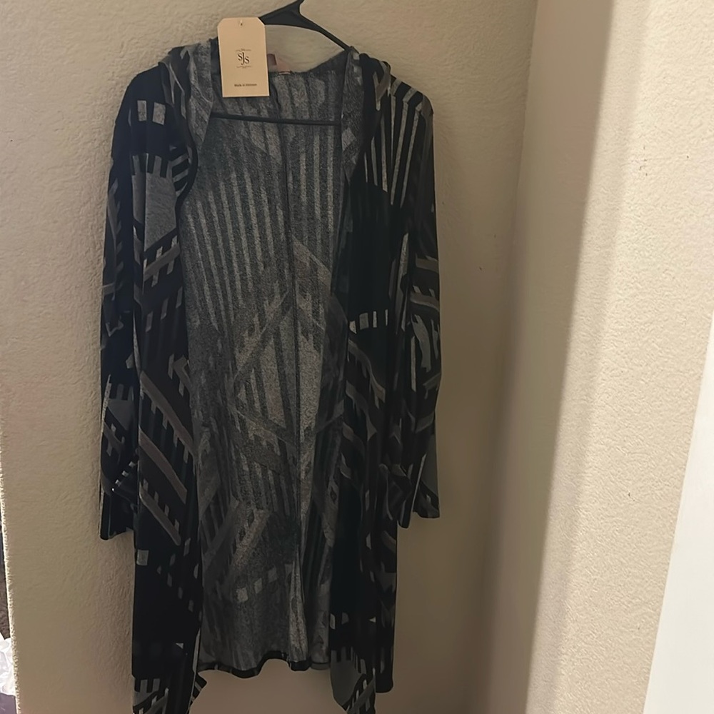NWT! Women’s - SJS  3x Multi Long Cardigan